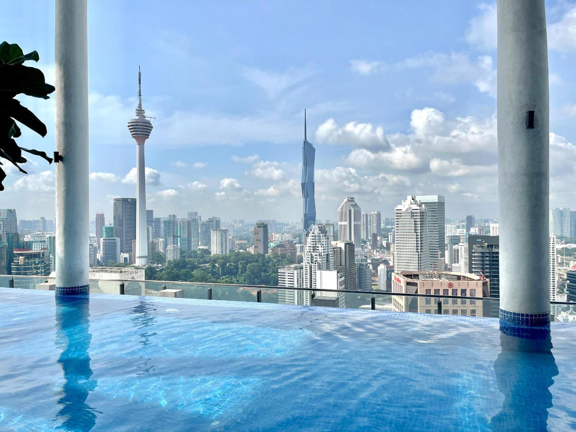 Pangsapuri The Colony Sky Pool View *